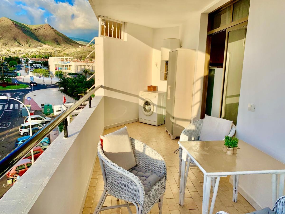 Cozy Apartament Los Cristianos Arona  Extérieur photo